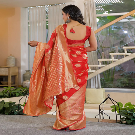 Red Silk Woven Banarasi Saree - Image 4