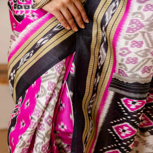 Magenta Silk Printed Saree - Image 3