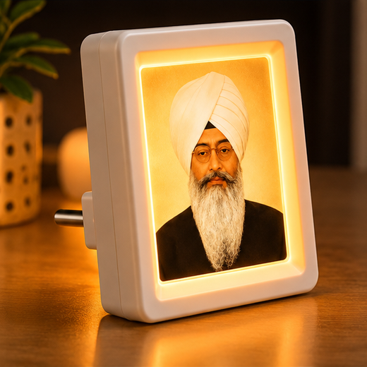 Radha Swami Baba Ji LED 2 Pin Night Lamp (Size: 10*8 Cm) - Image 3