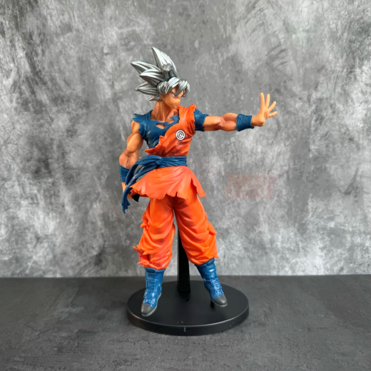 Goku Classic Orange PVC Figure - Image 4
