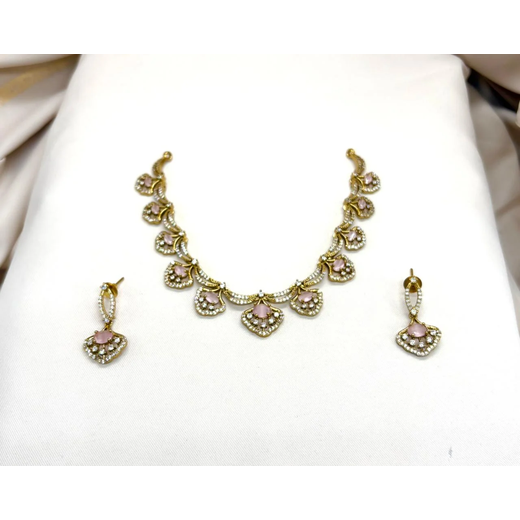 Victorian Pink-Stone Short Necklace