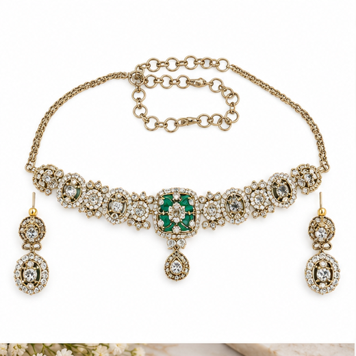 Victorian Floral design Green stone Choker