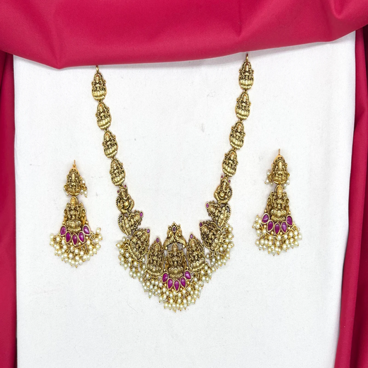 Matte finishing Lord Lakshmi idol with white pearls Short Necklace - Image 2