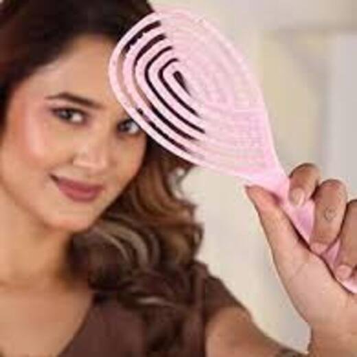 3D Hair Brush - Image 2
