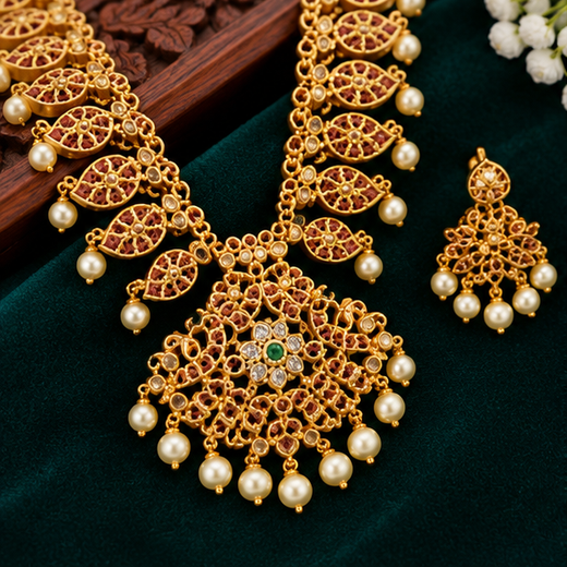 Gold Leaf Pearl Necklace Set - Image 3