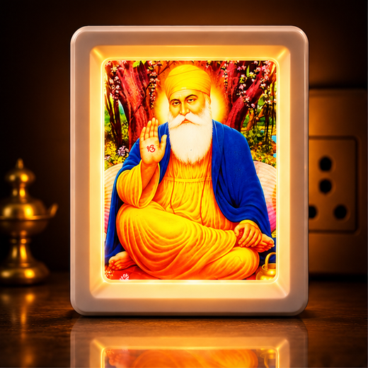 Guru Nanak Dev Ji LED 2 Pin Night Lamp (Size: 10*8 Cm)