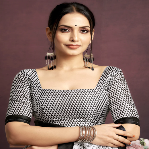 White Cotton Blend Printed Saree - Image 2
