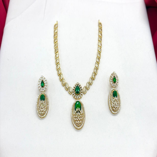 Two-tone finish Green zircon beaded Short Necklace