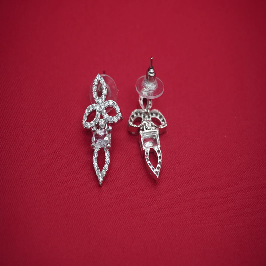 Silver Short Necklace with White Stones Artificial Jewellery - Image 3