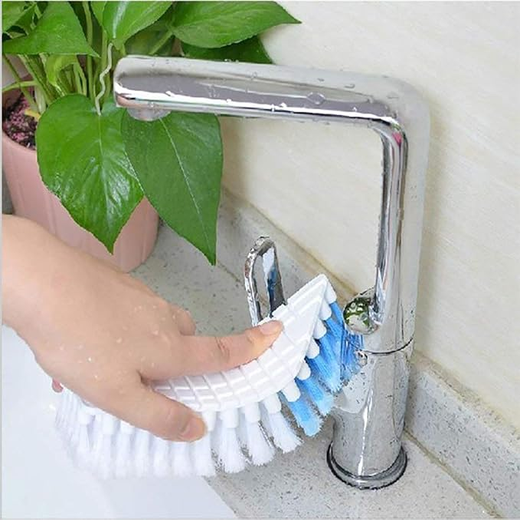 Flexible Plastic Cleaning Brush - Image 2