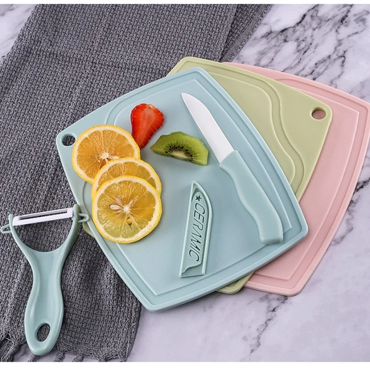3-in-1 Chopping Board, Knife & Peeler Set - Image 2