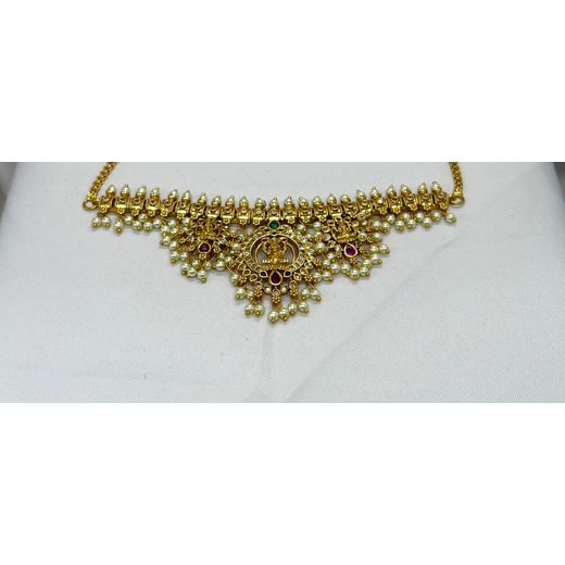 Short Gold Necklace - Image 2