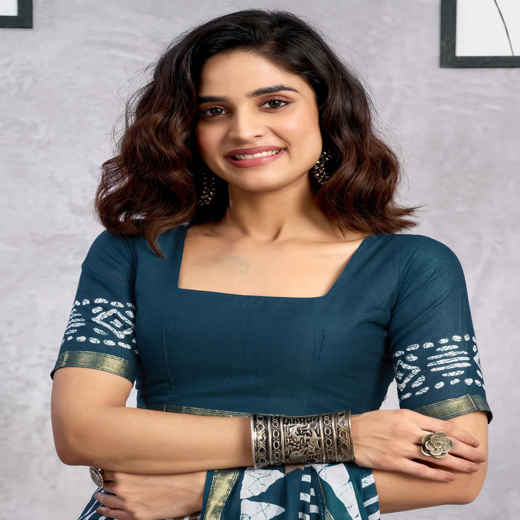 Ready To Wear Rama Blue Cotton Printed Saree - Image 3