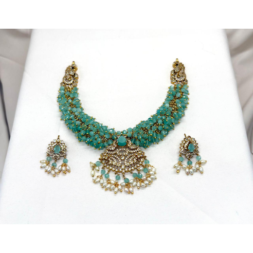 Mint-Green Onyx Gemstone Beads Short Necklace