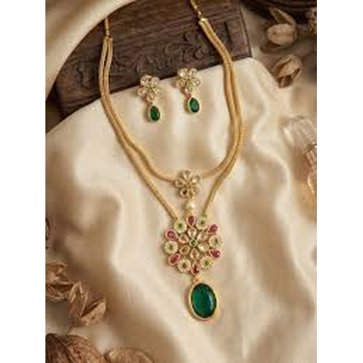 Matte finishing Flower design with Mint-Green Short Necklace - Image 3