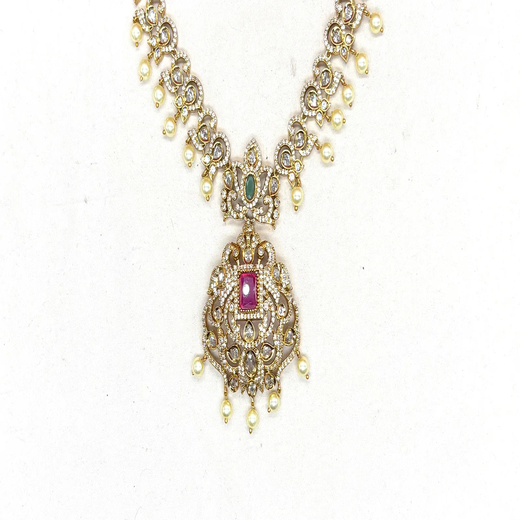 Matte finishing American Diamonds with ovals shape Short Necklace - Image 3