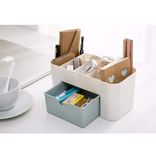 Plastic Cosmetic Storage Box