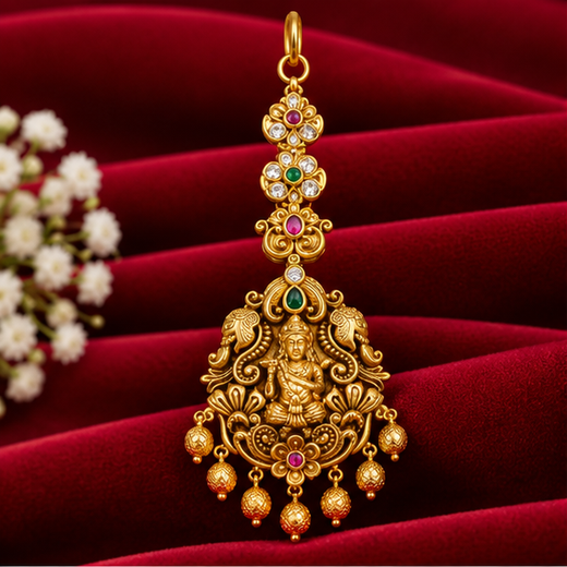Nakshi Finishing Lord Krishna Designed Maang-Tikka