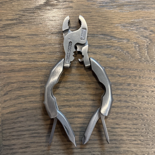 9 In 1 Tool - Image 2