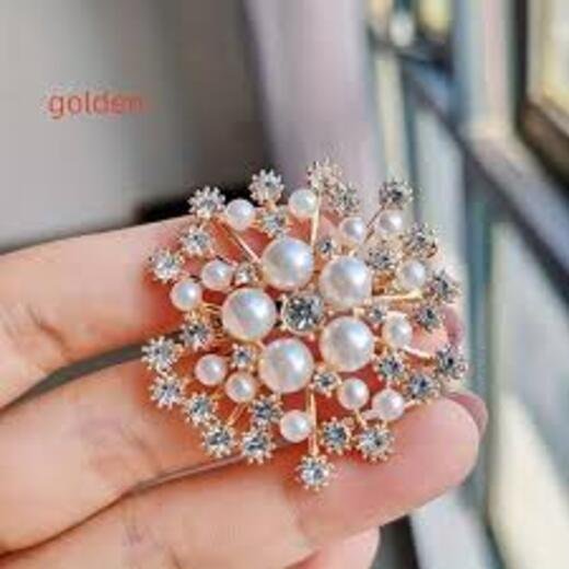 Flower Brooch - Image 2