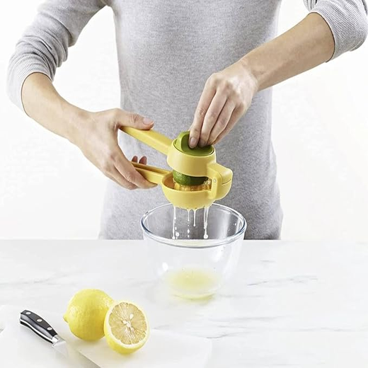 Manual Squeeze and Twist Hand Juicer - Image 2
