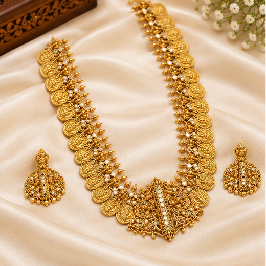 Matte finishing temple set features a long Lakshmi coin design haram necklace - Image 3
