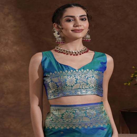 Turquoise Blue Silk Woven Kanjivaram Saree - Image 2
