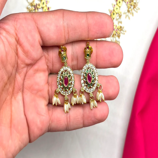 Matte finishing kempu stones with Rice pearls Short Neck;lace - Image 3