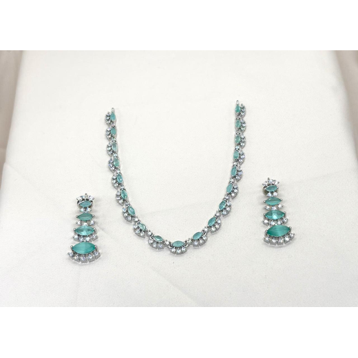 Silver finishing Mint-Green Stone Short Necklace