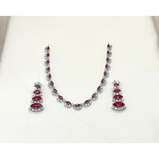Silver finishing Red Stone Short Necklace