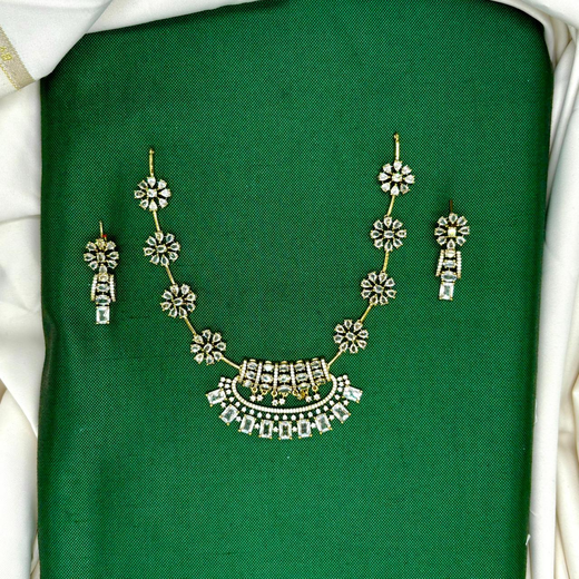 Victorian Short Necklace