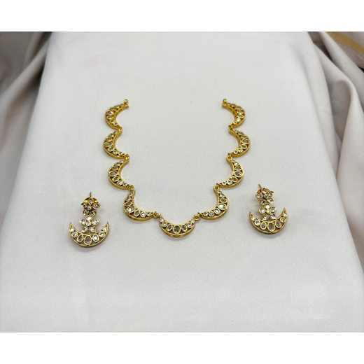 Gold Short Necklace with Traditional Design | Artificial Jewellery