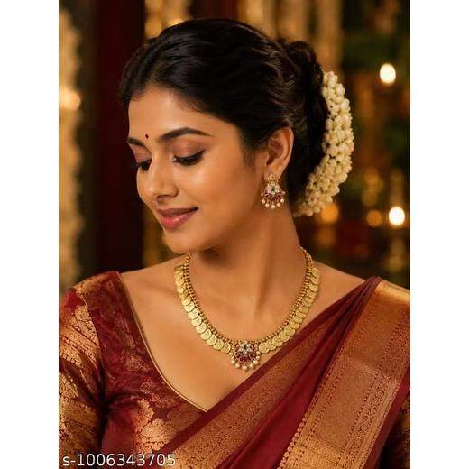 Matte finishing Lakshmi coin kempu motif pendant Short Necklace - Image 4