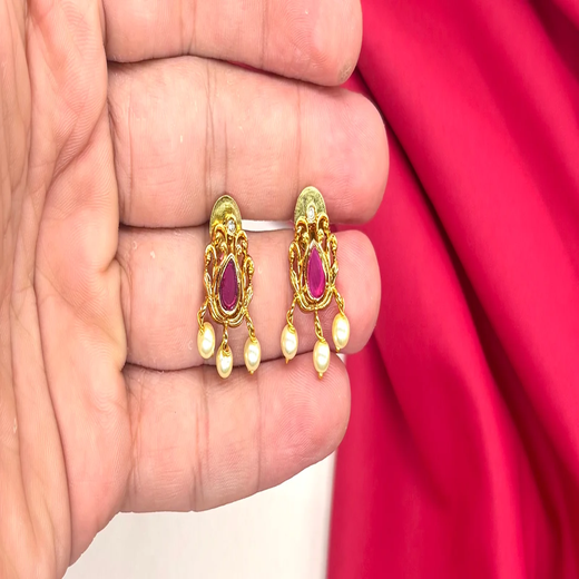Matte finishing AD stone lord Lakshmi Short Necklace - Image 3