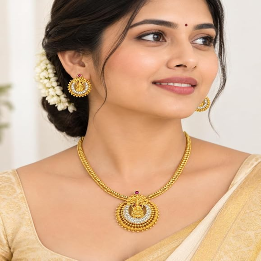 Gold Short Necklace - Image 4