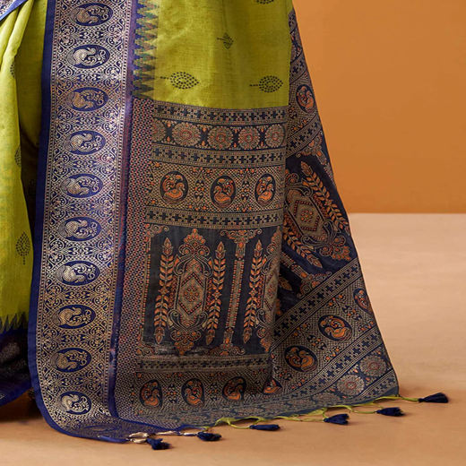 Lime Green Silk Woven Kanjivaram Saree - Image 3