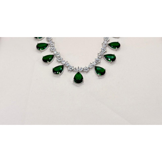 Silver AD Green Stones Short Necklace - Image 2