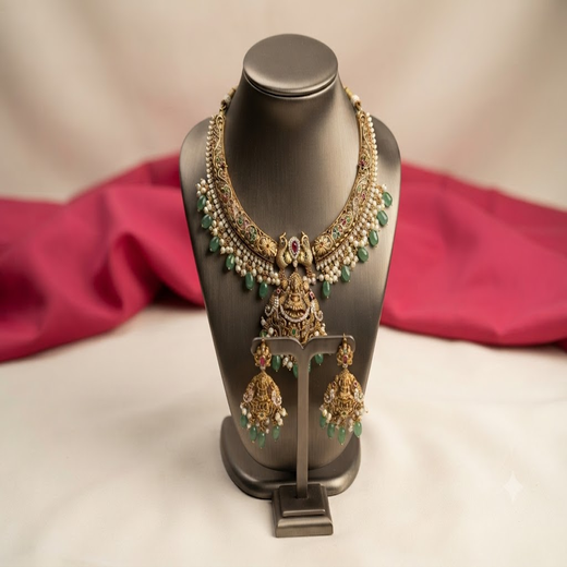 Nakshi finishing floral design with Lord Lakshmi pendant Green Beads Short Necklace