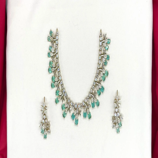 Mehndi finishing Leaf Designed Mint Green-Stones Short Necklace