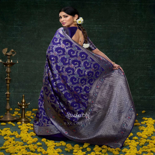 Mouni Roy Blue Kashish Banarasi Saree - Image 4