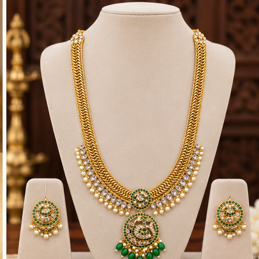 Matte finishing jalebi With Green pendent Peacock Long Haram