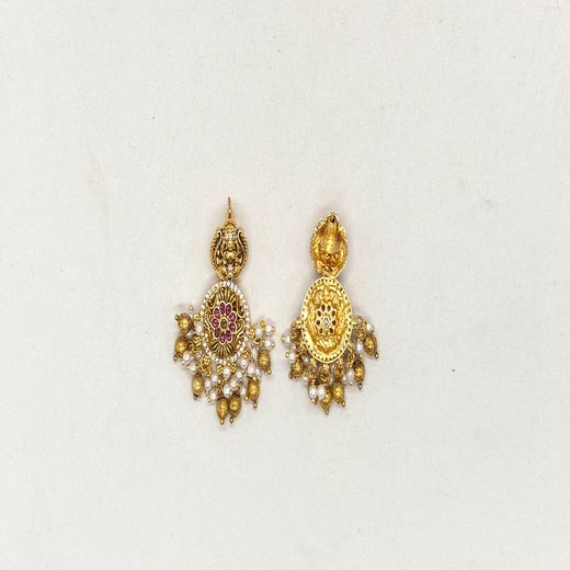 Premium matte finishing with lorded Lakshmi pendant ad stones long haram - Image 2