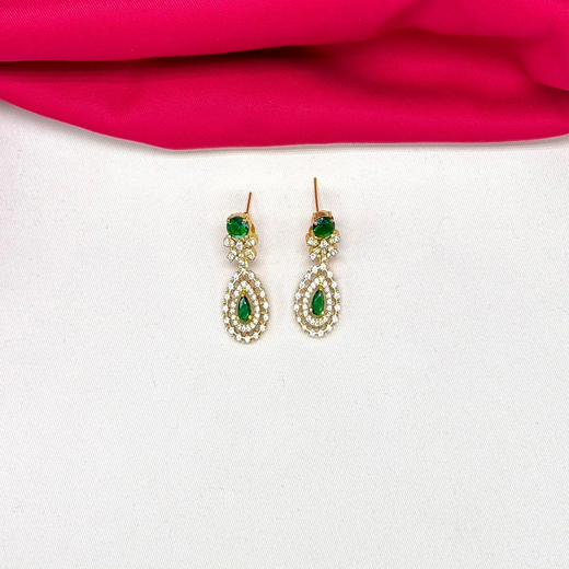 Matte finishing Green American diamonds Short Necklace - Image 2