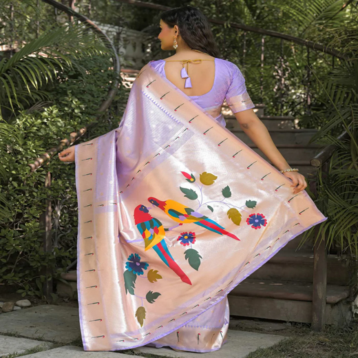 Lavender Silk Woven Paithani Saree - Image 4