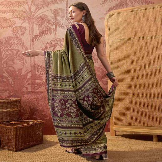 Mehndi Green Crepe Silk Printed Saree - Image 4