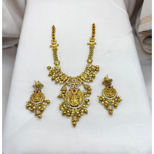 Gold short Necklace