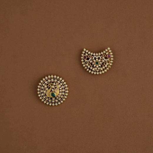 Mehndi Finishing Suryudu And Chandrudu Locket - Image 2