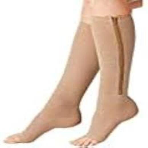 Zipper socks