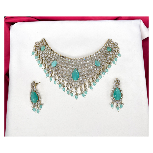 Victorian finishing uncut diamond with sea green stones (Choker)Necklace