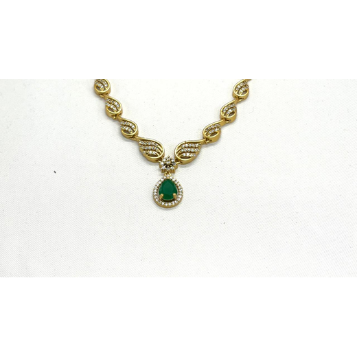 Matte finish Green cubic zirconia accents Short Necklace - Image 2